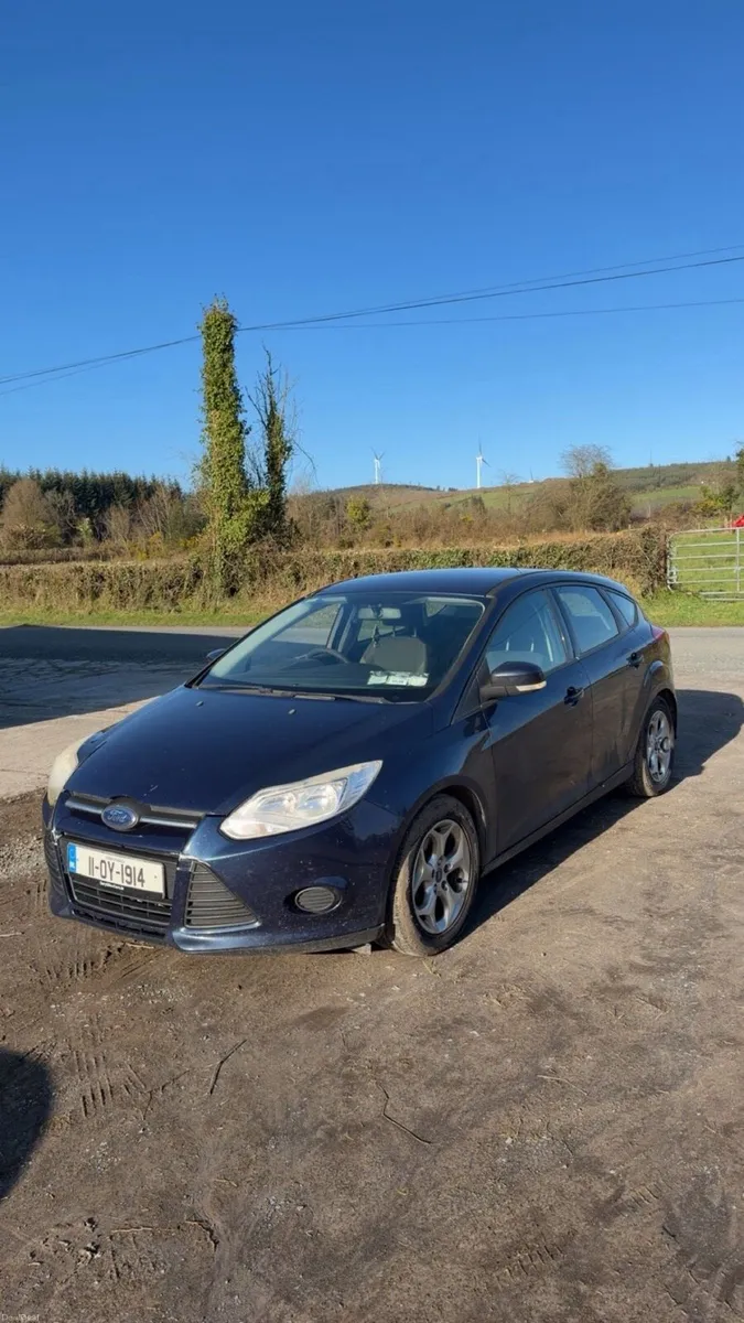 2011 ford focus - Image 1