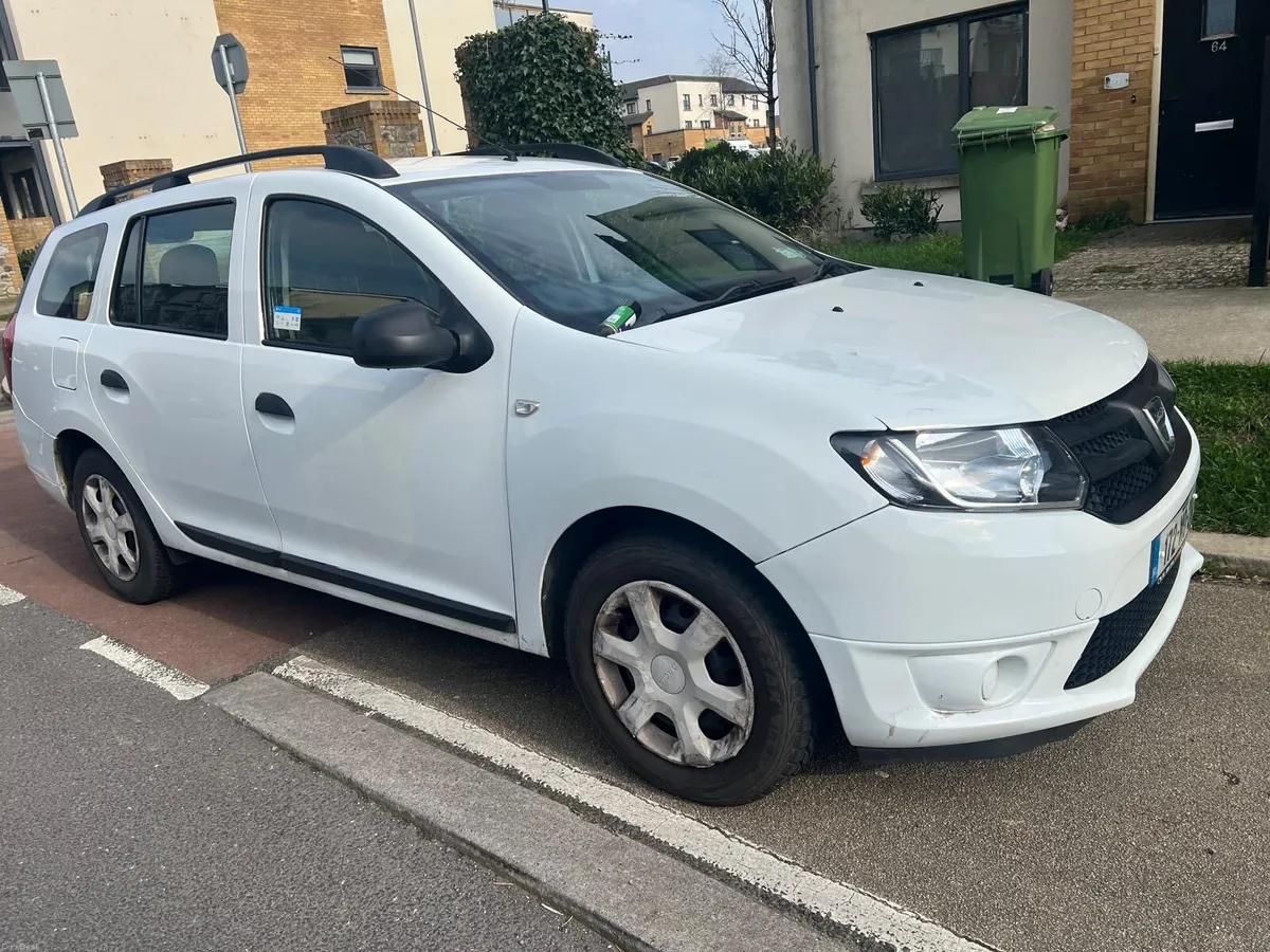 2017 Dacia Logan 1.5 Diesel - Image 1