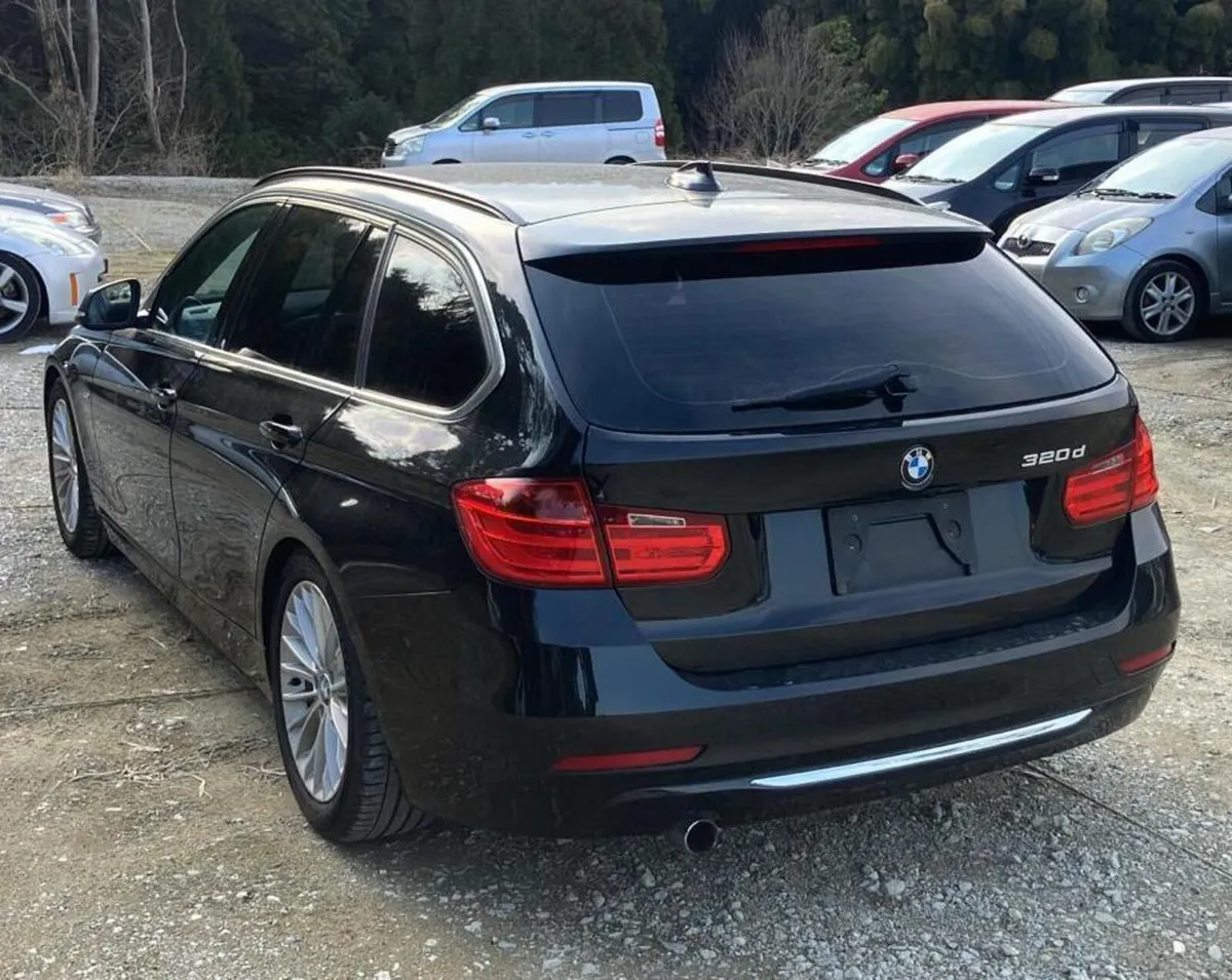 142 BMW 320d Touring Lux • Coming soon - Image 4