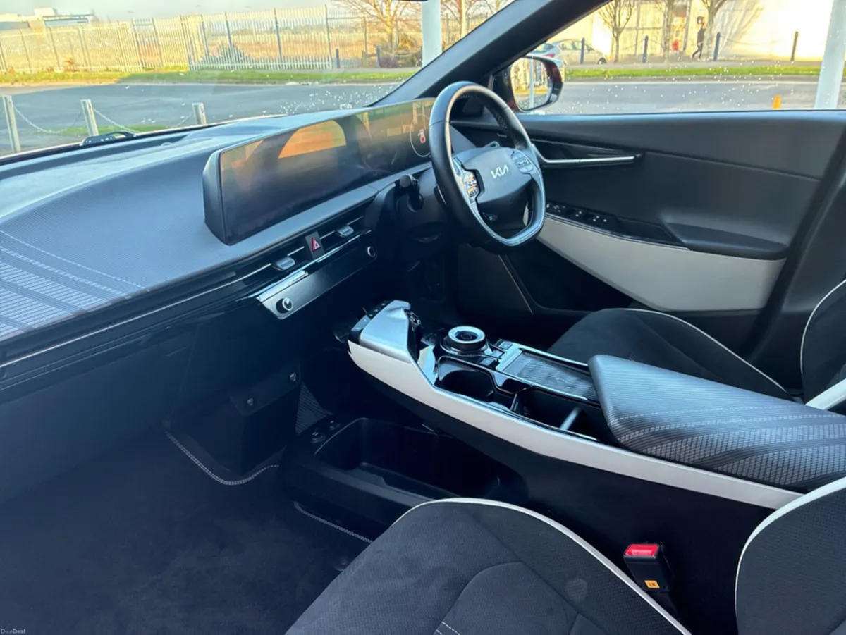 Kia EV6 GT LINE S AWD 5DR AUTO - Image 3