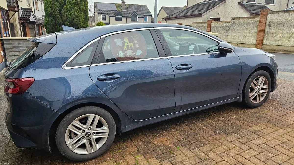 Kia Ceed 2019 - Image 3