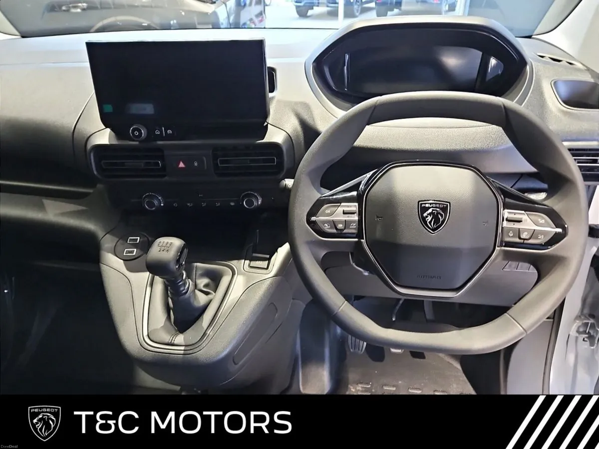 Peugeot Partner Professional Premium - Huge Spec 5 - Image 2