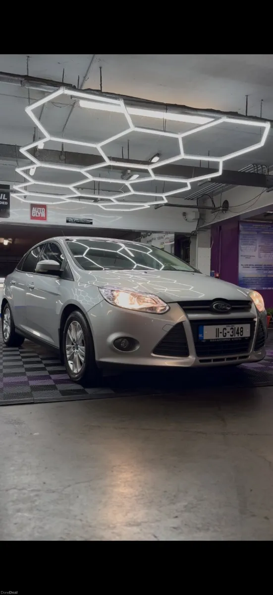 2011 Ford Focus 1.6 Diesel - LOW MILEAGE - Image 2