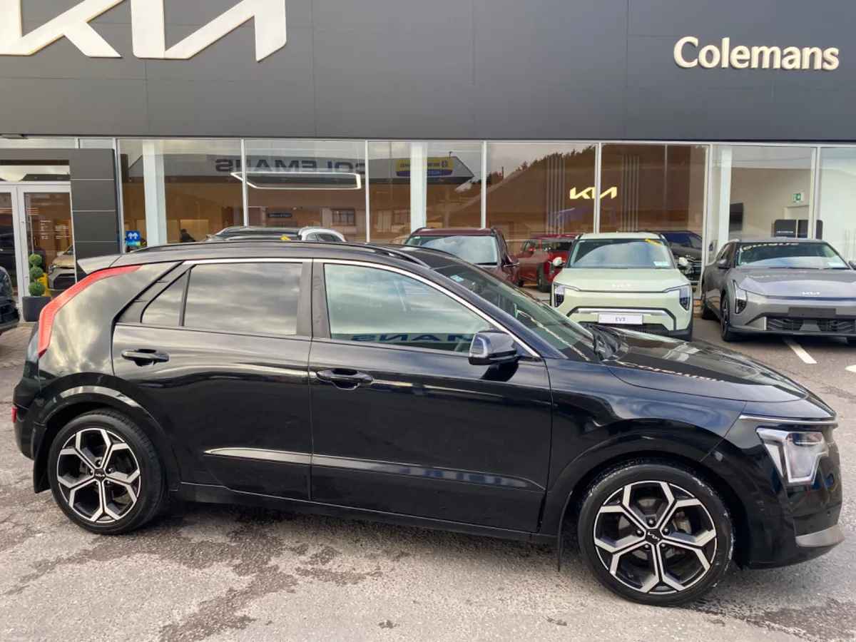 Kia Niro K3 PHEV 1.6 Petrol 2023 (231) - Image 2