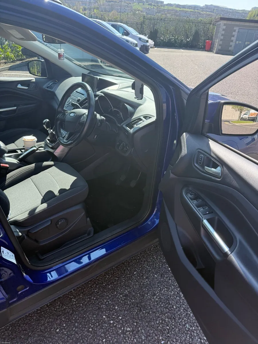 Ford Kuga 2017 1.5tdi Manual  €10900 - Image 4