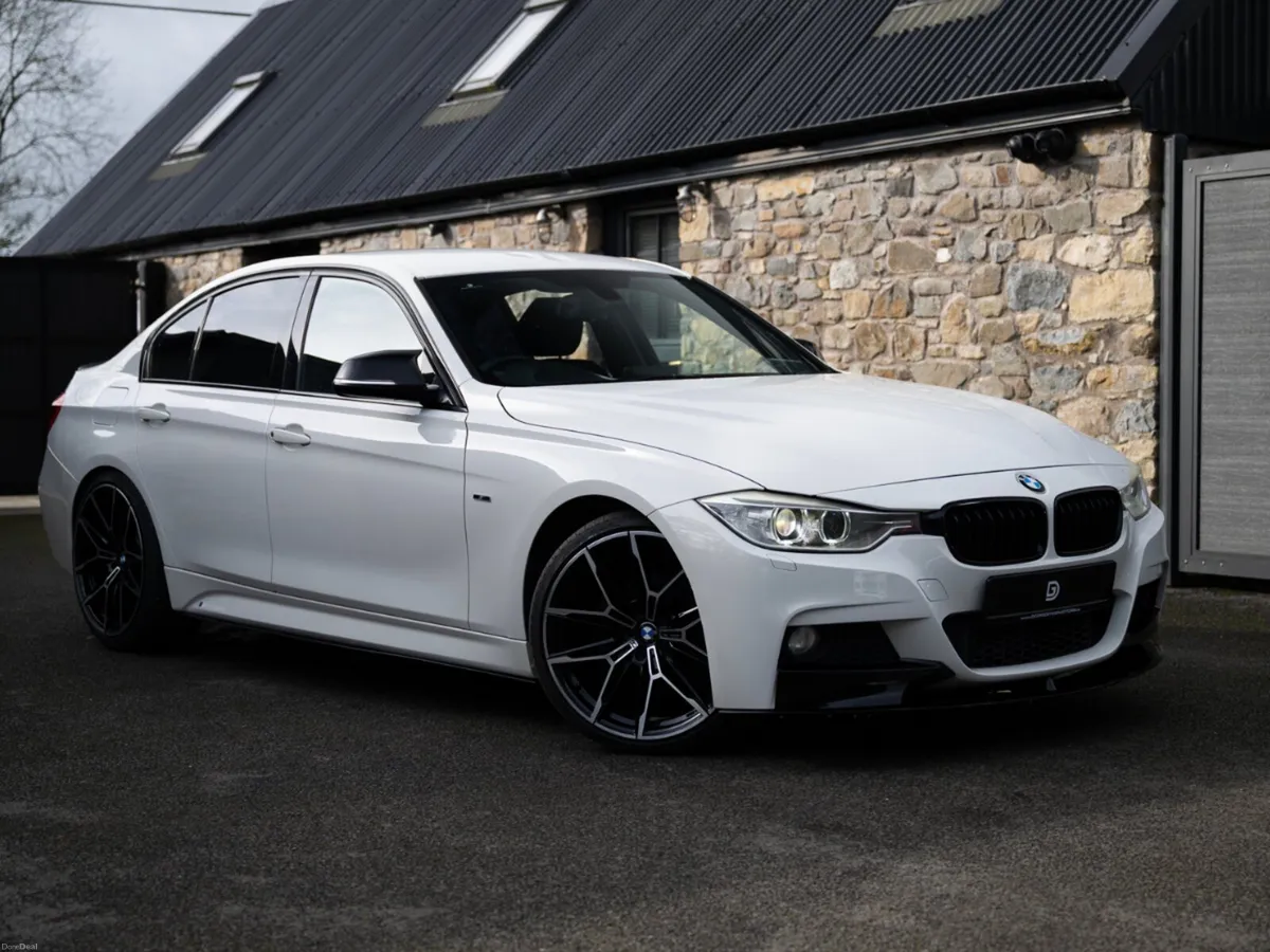 2013 BMW 3 SERIES AUTO M SPORT M PERFORMANCE - Image 3