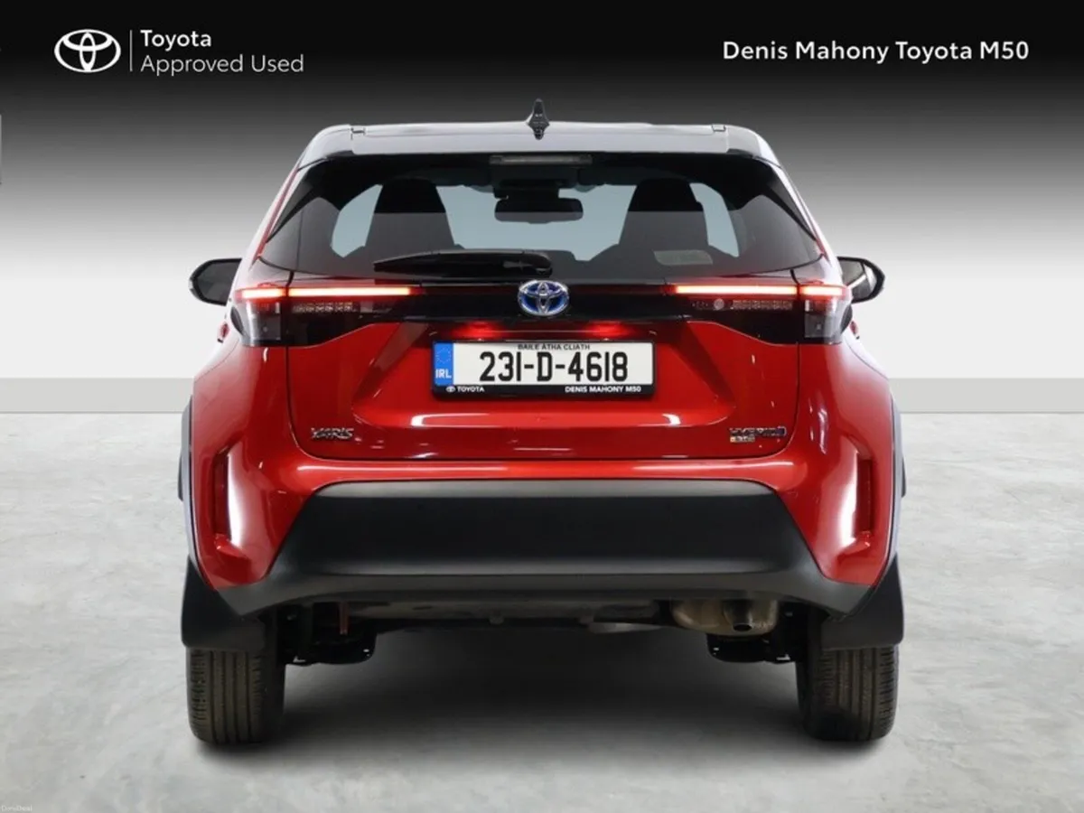 Toyota Yaris Cross Sol Hybrid - Image 4