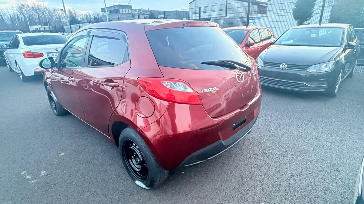 Mazda Demio 2011 - Image 4