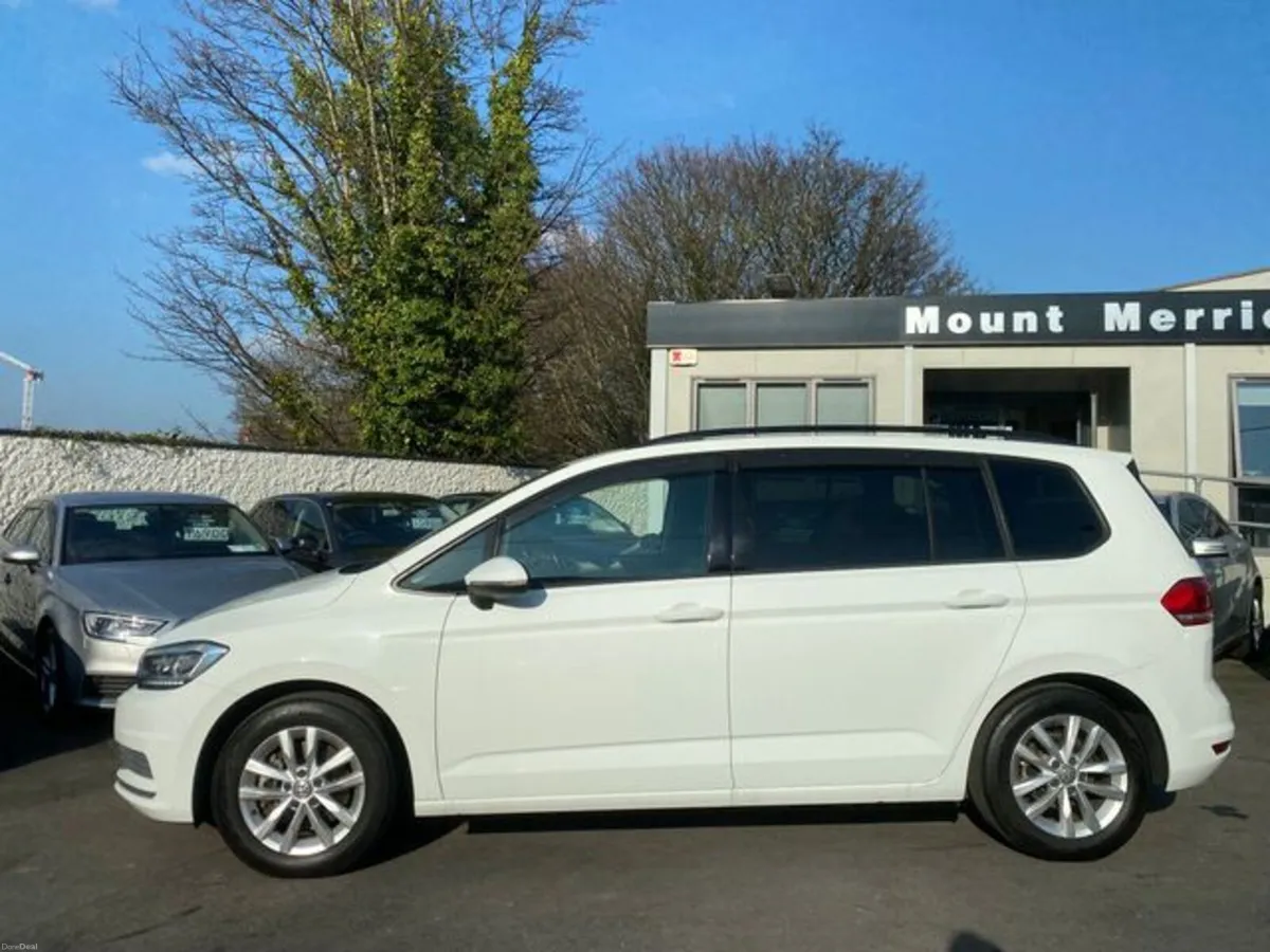 Volkswagen Touran Auto 7 Seater Comfortline - Image 4