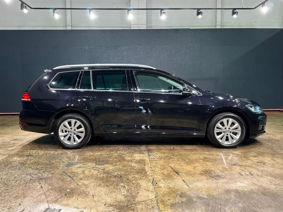 Volkswagen Golf ESTATE 1.2L PETROL AUTOMATIC - REV - Image 3