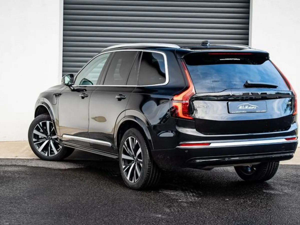 Volvo XC90 T8 CORE AWD - Image 2