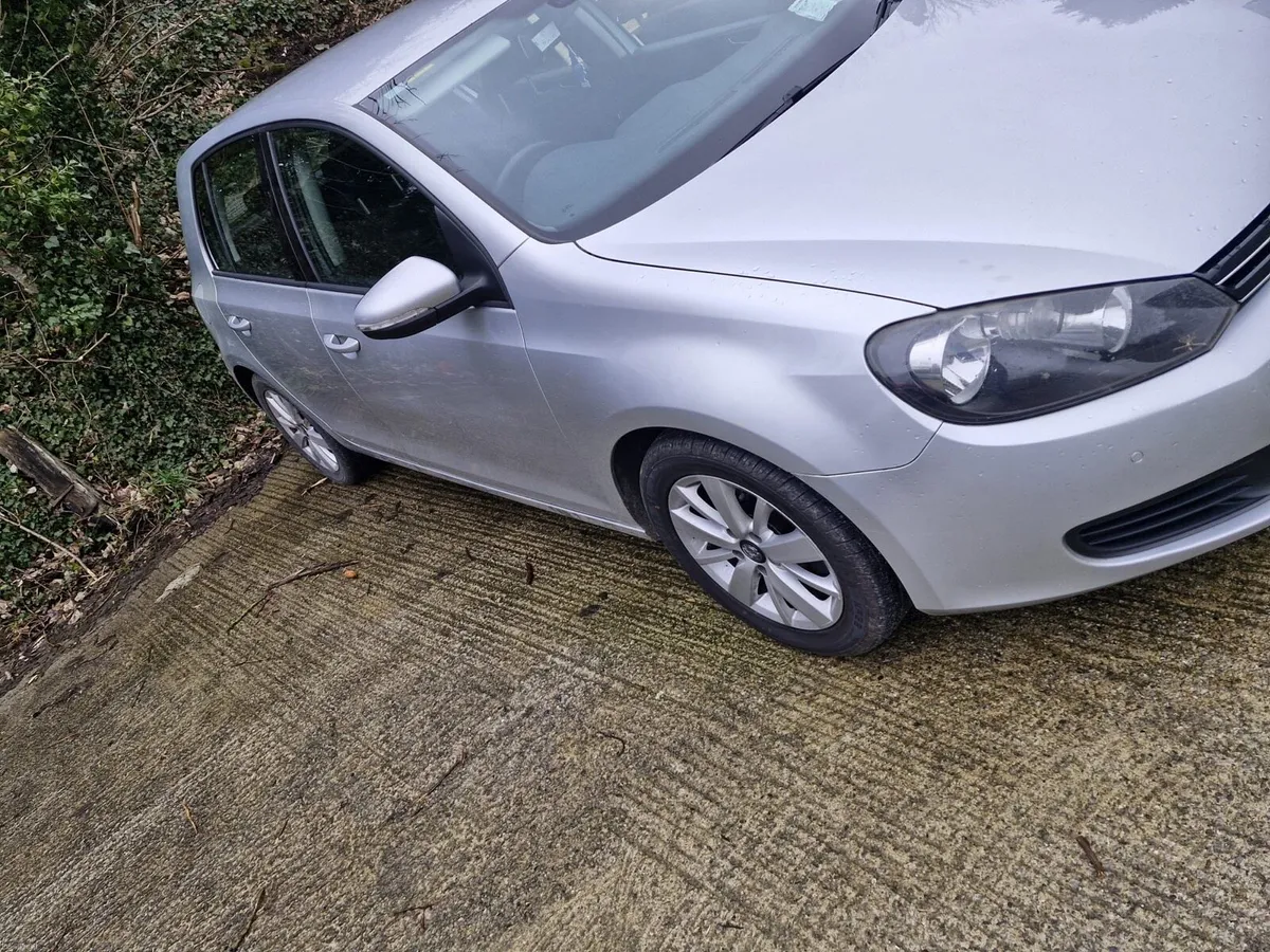 2011 Volkswagen Golf 1.6 NEW NCT - Image 4