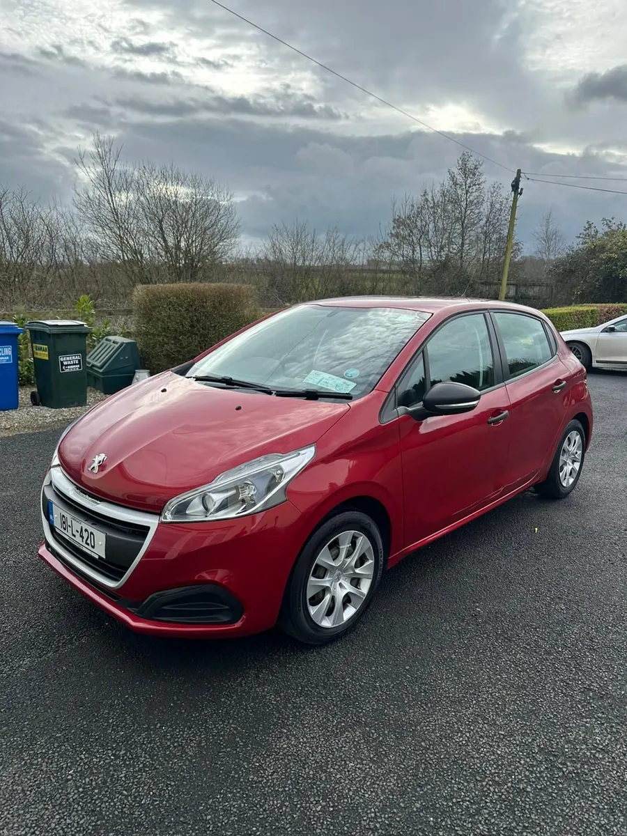 Peugeot 208 2018 - Image 3