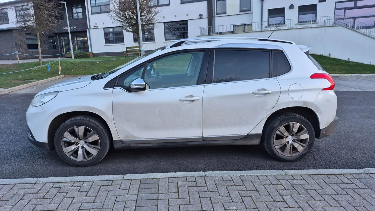 Peugeot 2008 1.2 Automatic €5400 - Image 4