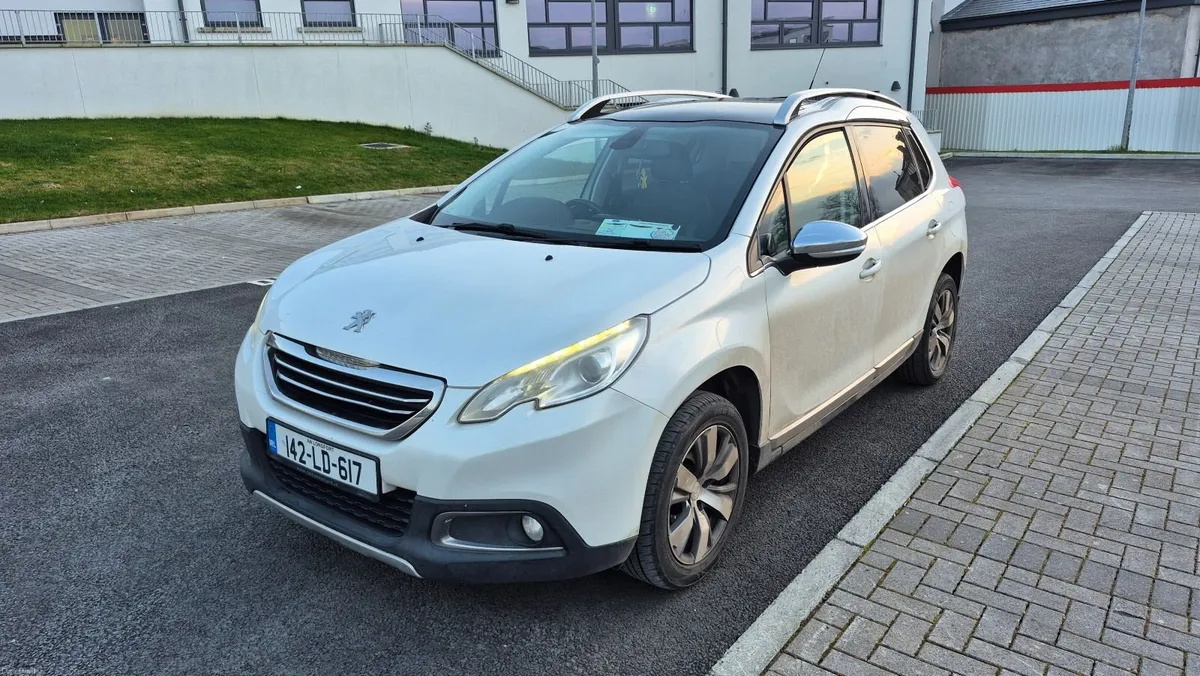 Peugeot 2008 1.2 Automatic €5400 - Image 1