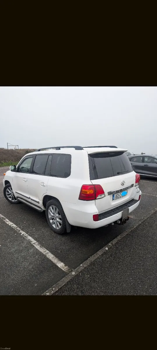 Toyota Land Cruiser 2015 - Image 2