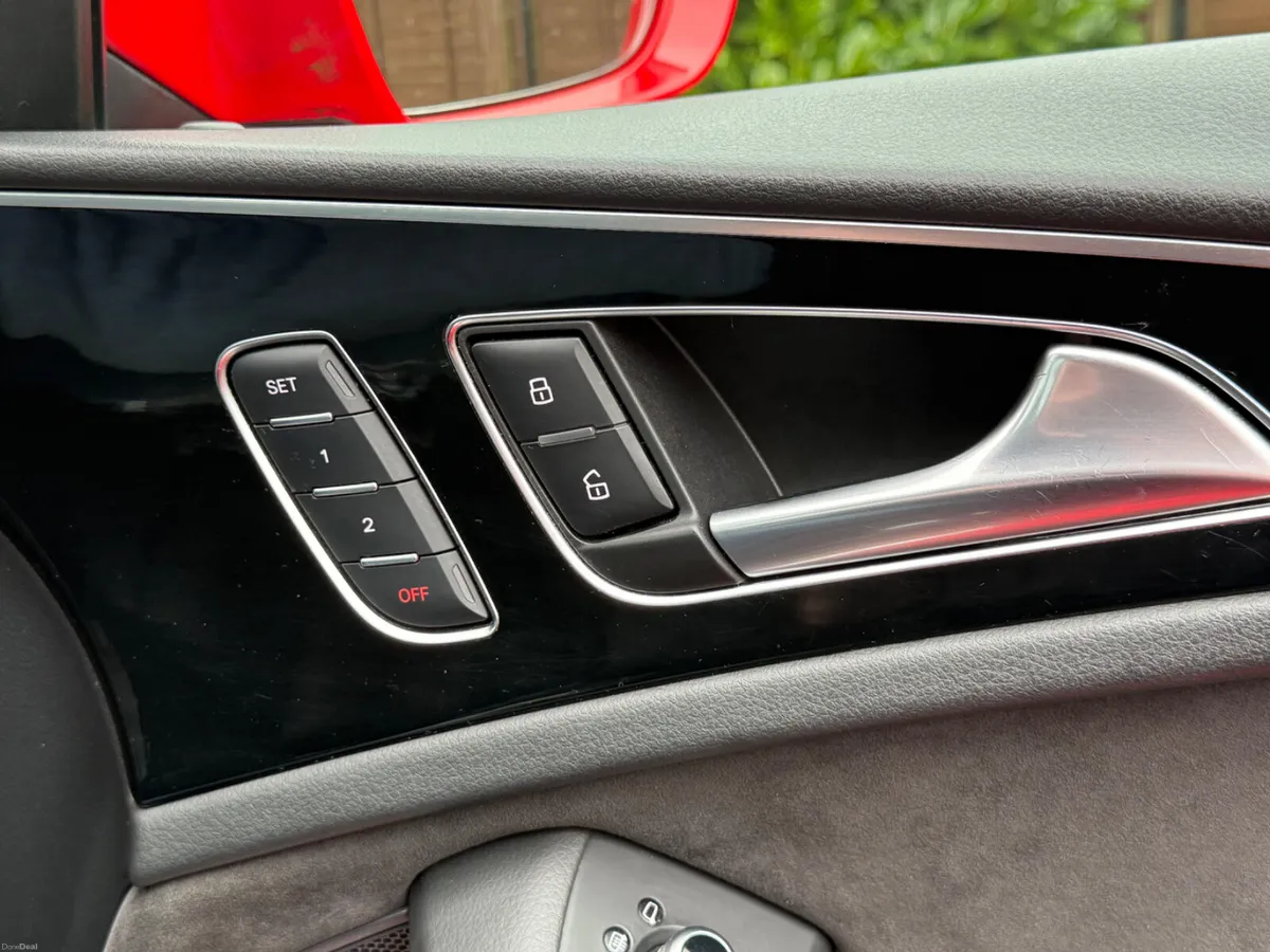 Audi A6 S Line Black Edition Quattro - Image 4