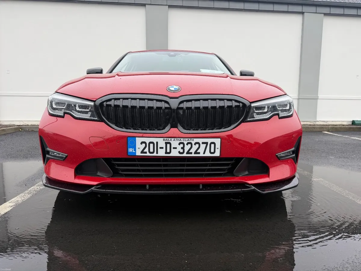 BMW 3-Series 2020 - Image 2