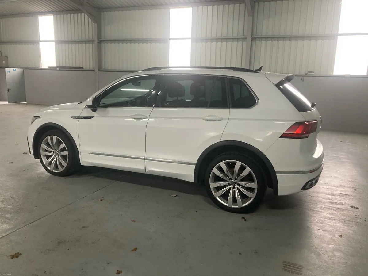 212 Tiguan r line 150 bhp  2.0 lt - Image 3
