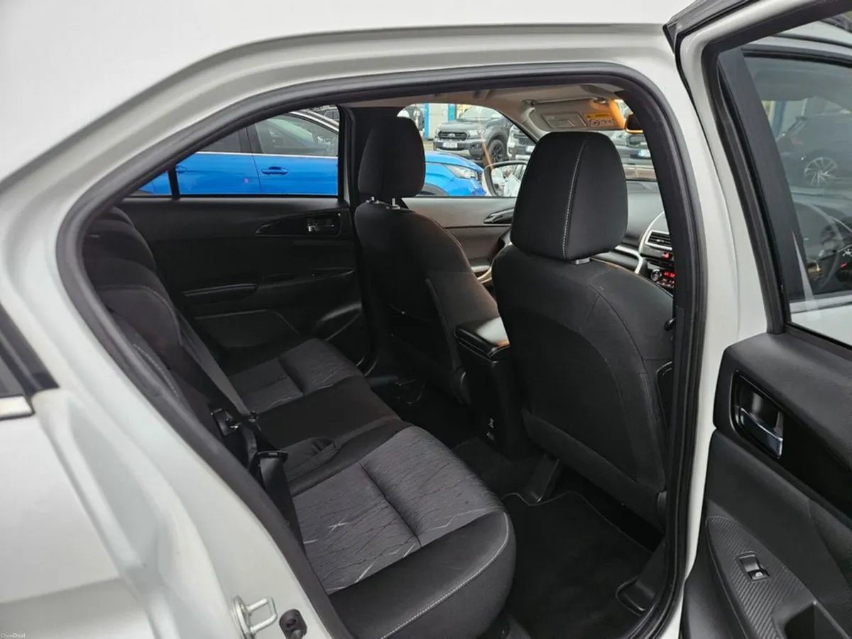 Mitsubishi Eclipse CR Intense 6MT 4 - Image 3