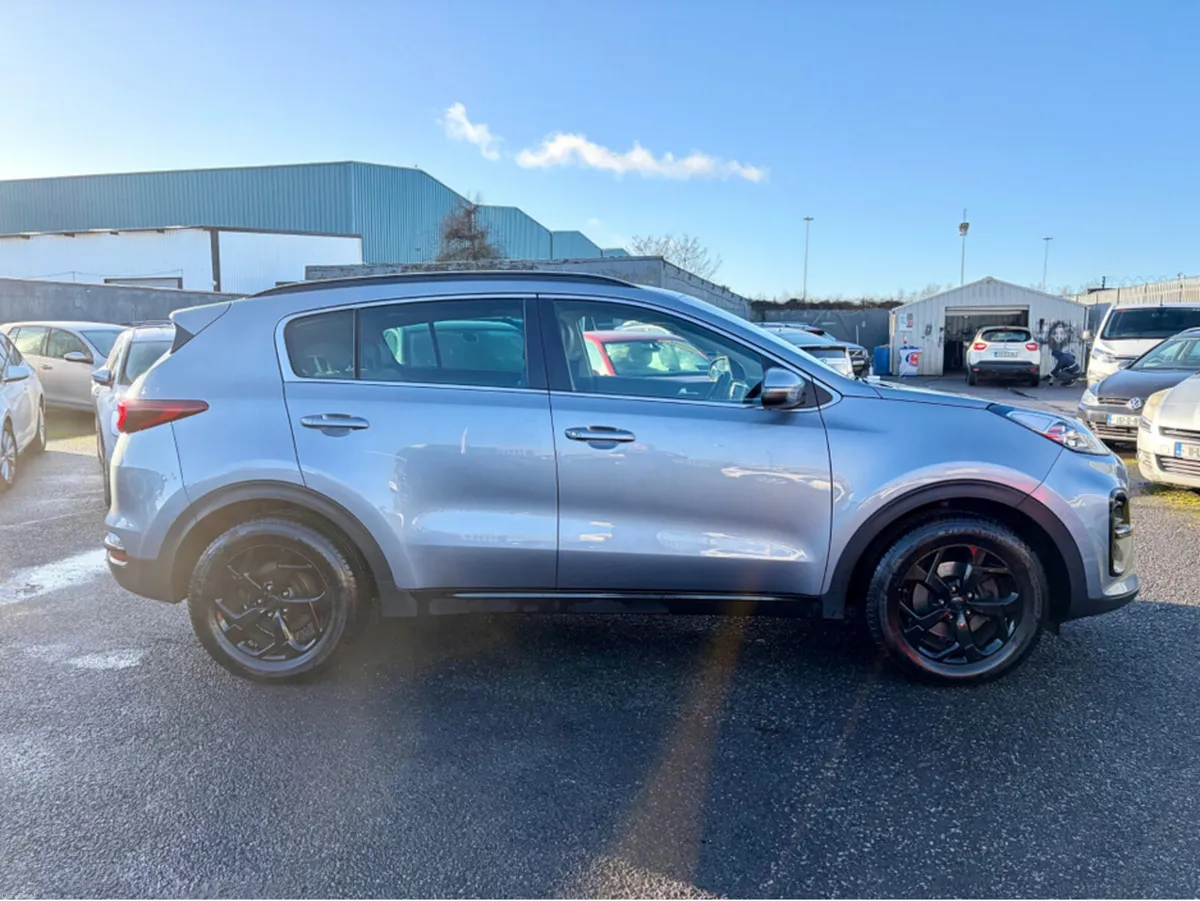 Kia Sportage K3 MHEV BLACK EDITION ** 1 OWENR IRIS - Image 4