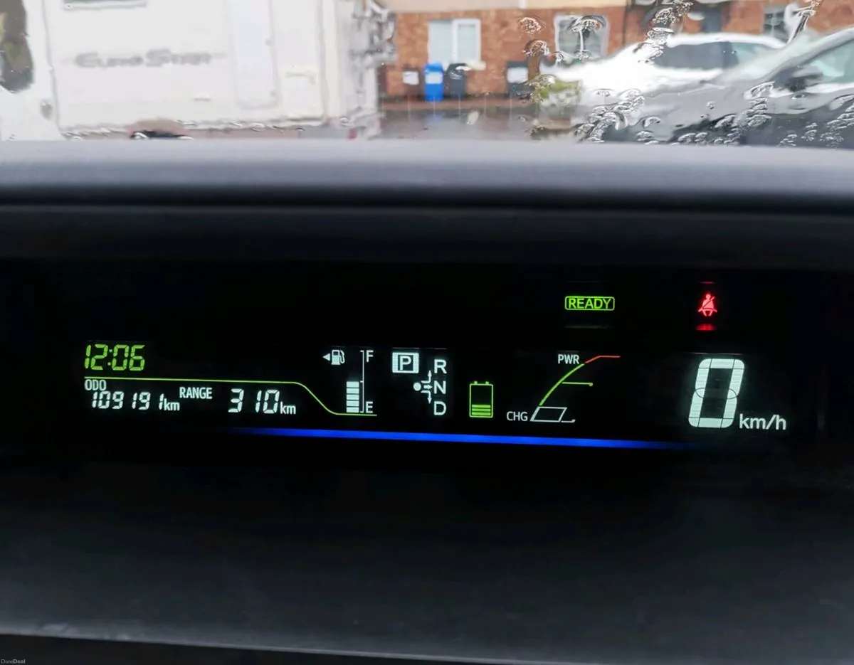 2014 Toyota Prius Alpha 1.8 Hybrid *Low Mileage* - Image 2