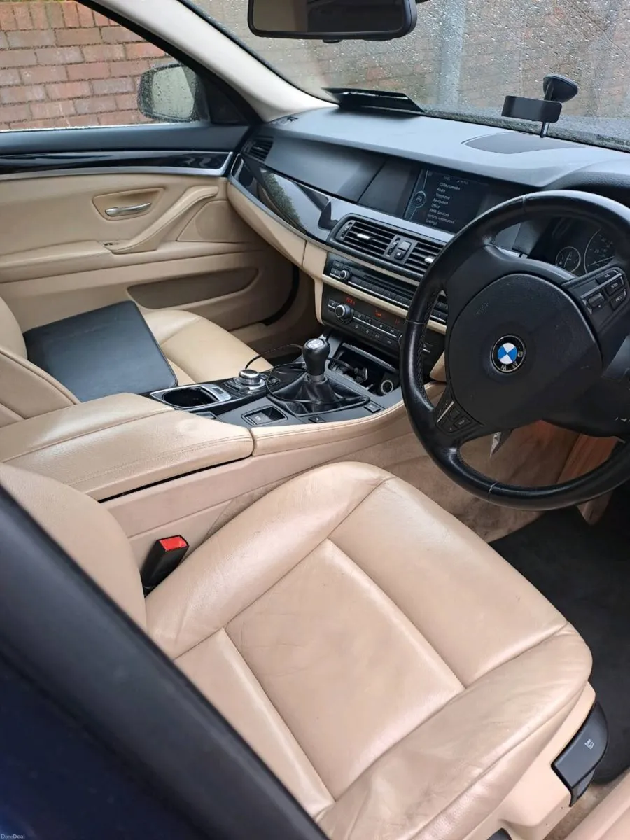 2011 520D touring - Image 3