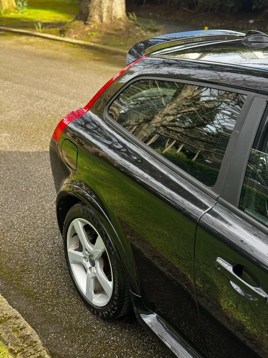 Volvo C30 R-Design(TAX&NCT) - Image 4