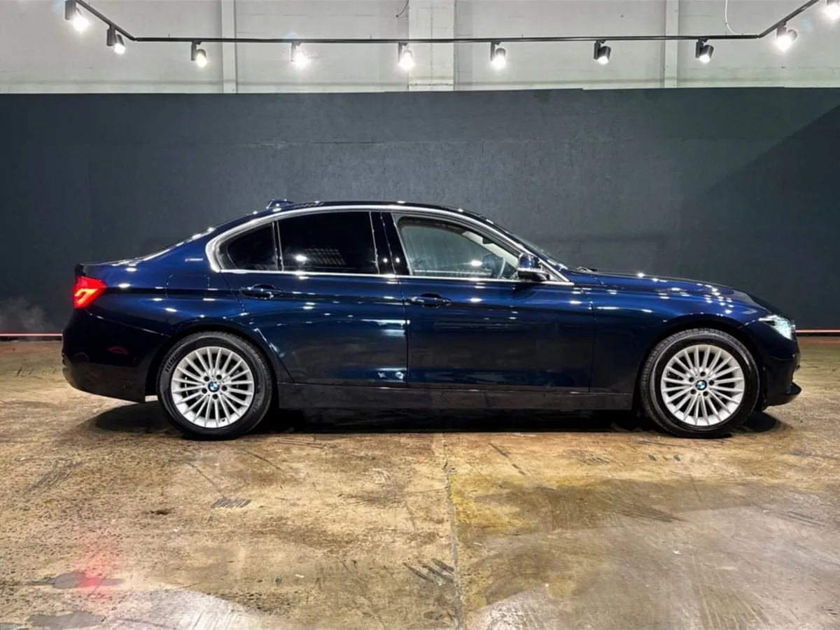 BMW 3-Series LUXURY / SADDLE BROWN HEATED ELECTRIC - Image 3