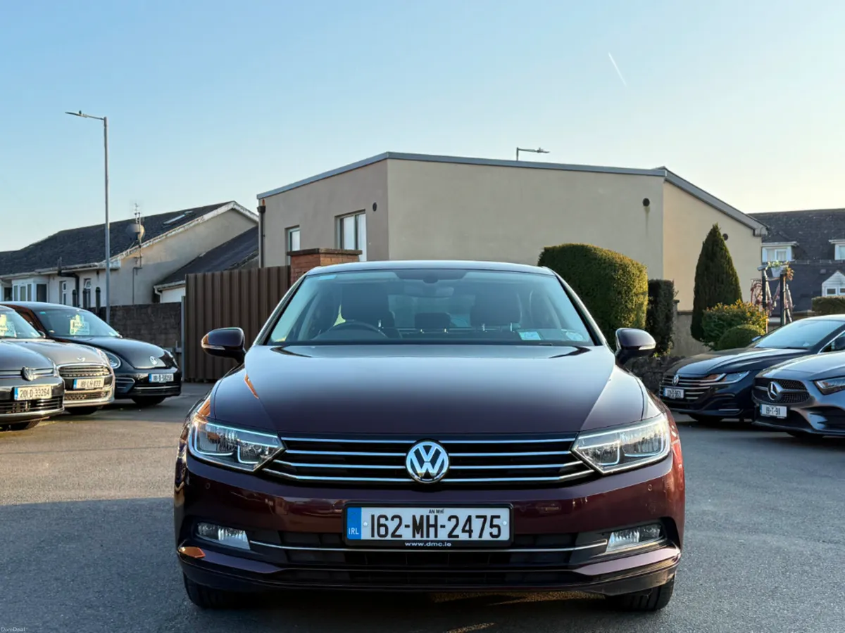 Volkswagen Passat 1.6 TDI SE BUSINESS BMT *LOW KMS - Image 2
