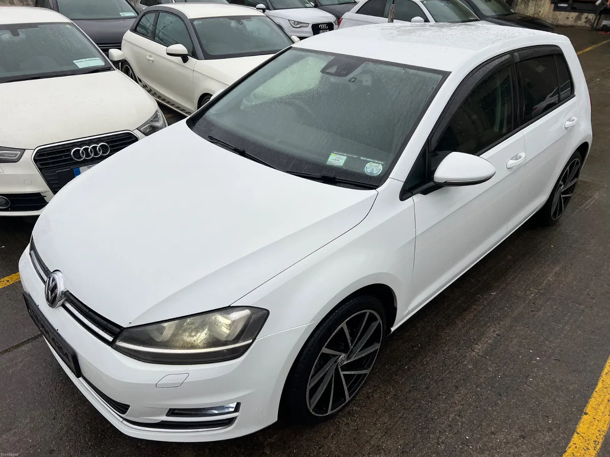 Volkswagen Golf 2013 NEW MODEL HIGHLINE 60K - Image 4