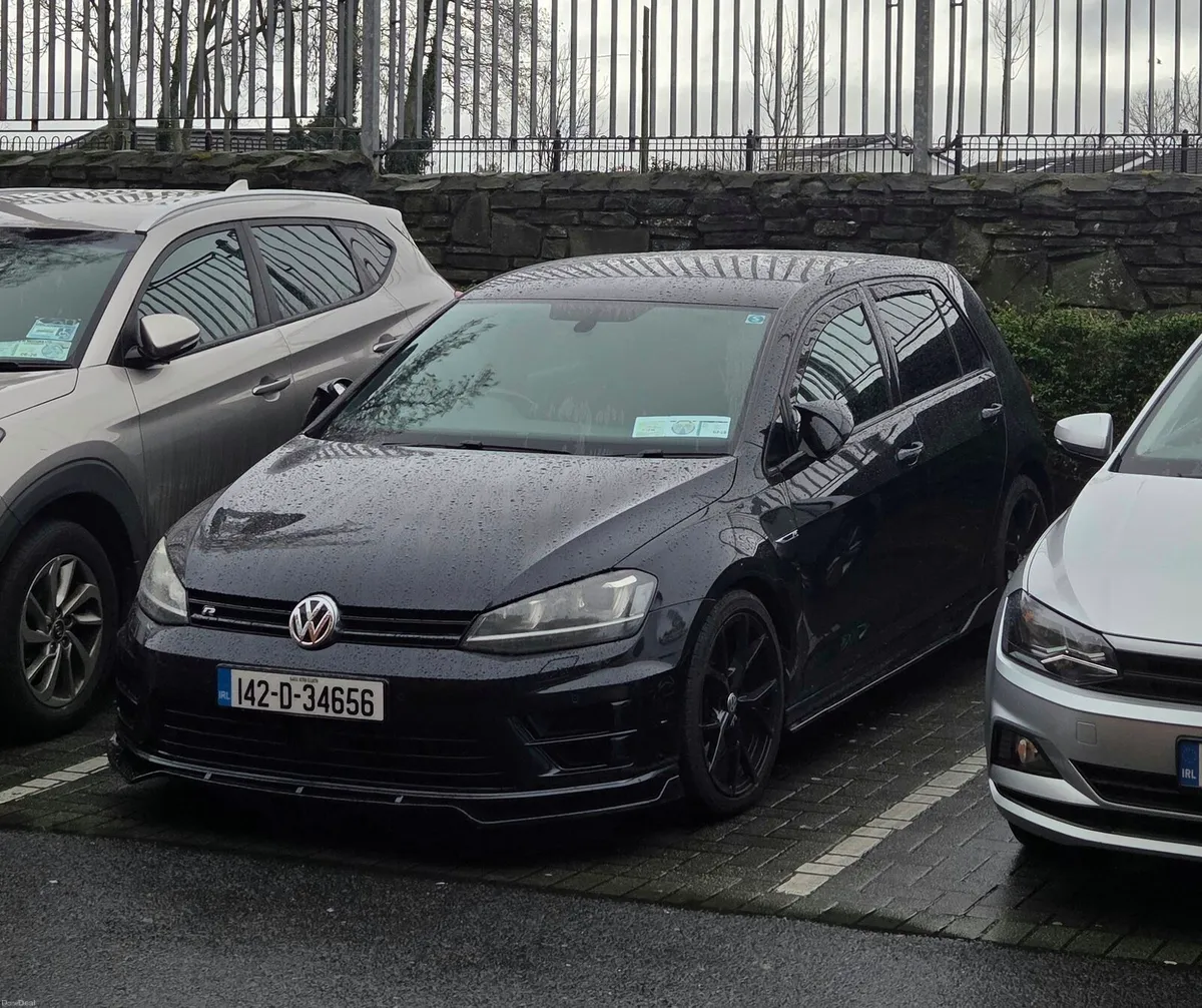 VW Golf R Top Spec FSDH - Image 2