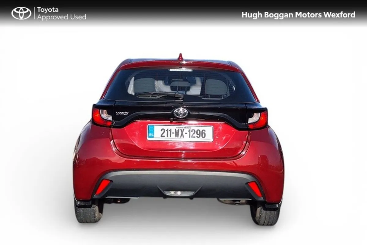 Toyota Yaris 1.0 LUNA,NICE LOW MILEAGE!! - Image 4