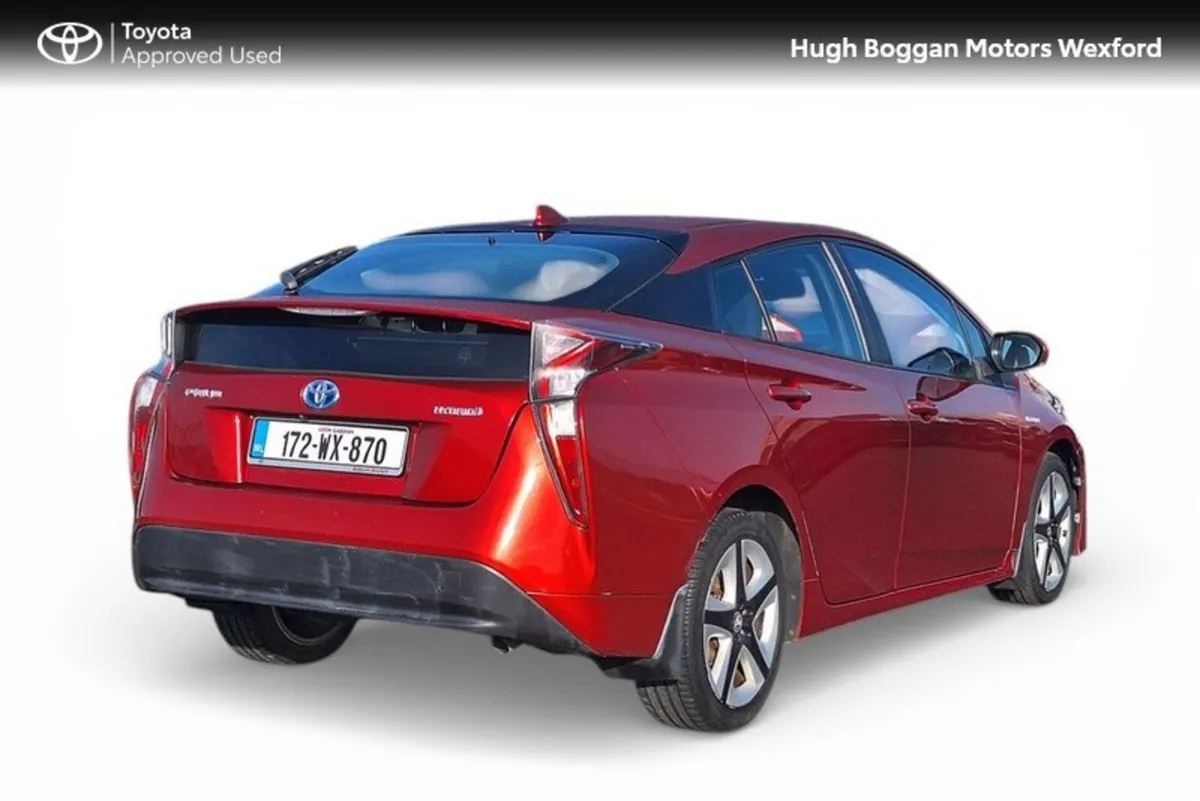 Toyota Prius HYBRID LUXURY - Image 2