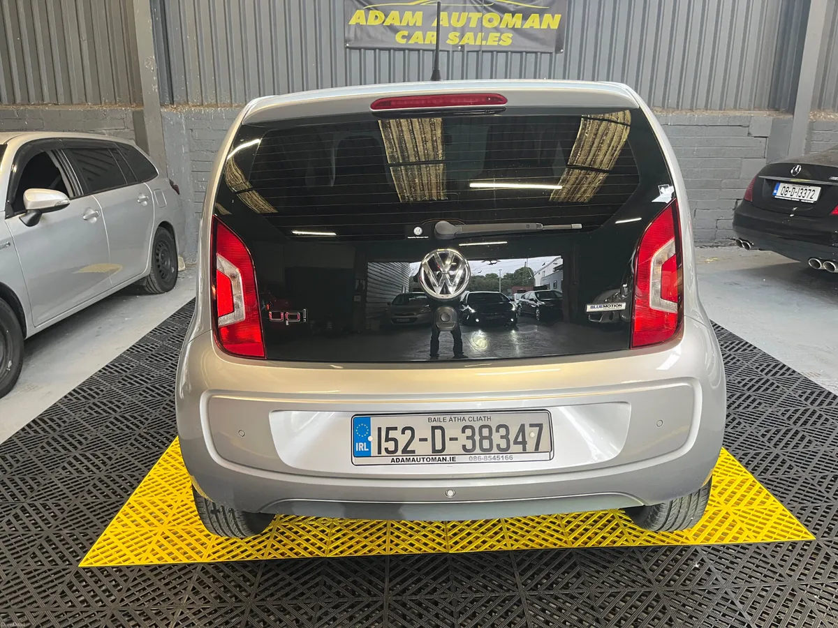 Volkswagen up! 2015 automatic - Image 4