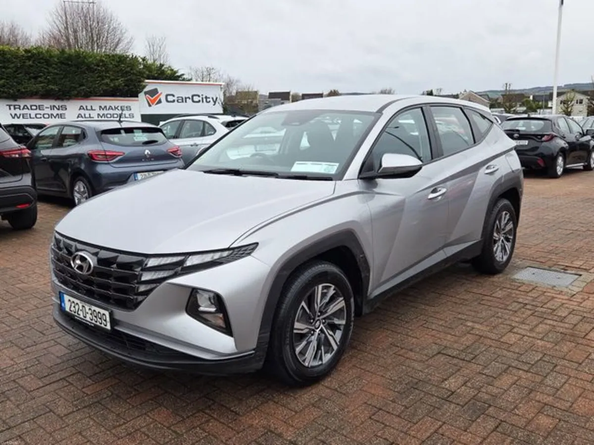 Hyundai Tucson ix35 Comfort Plus 5DR - Image 2