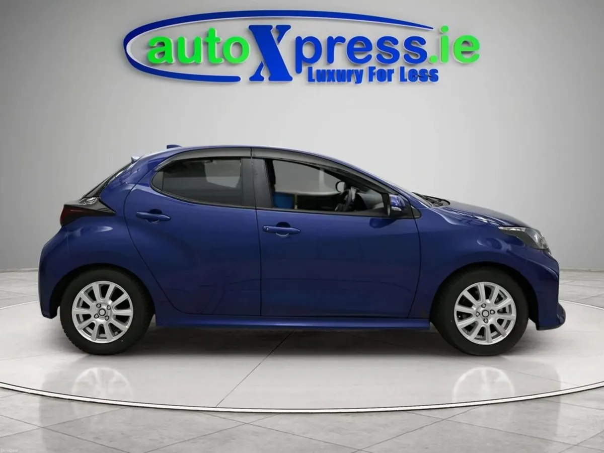 Toyota Yaris 1.0 - Image 3