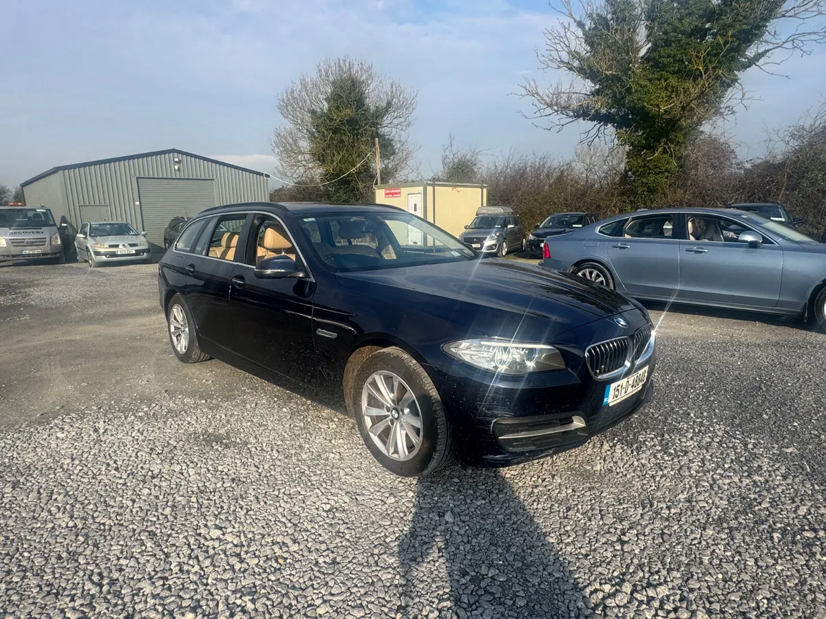 15 BMW 5-Series 520D AUTO - Image 1