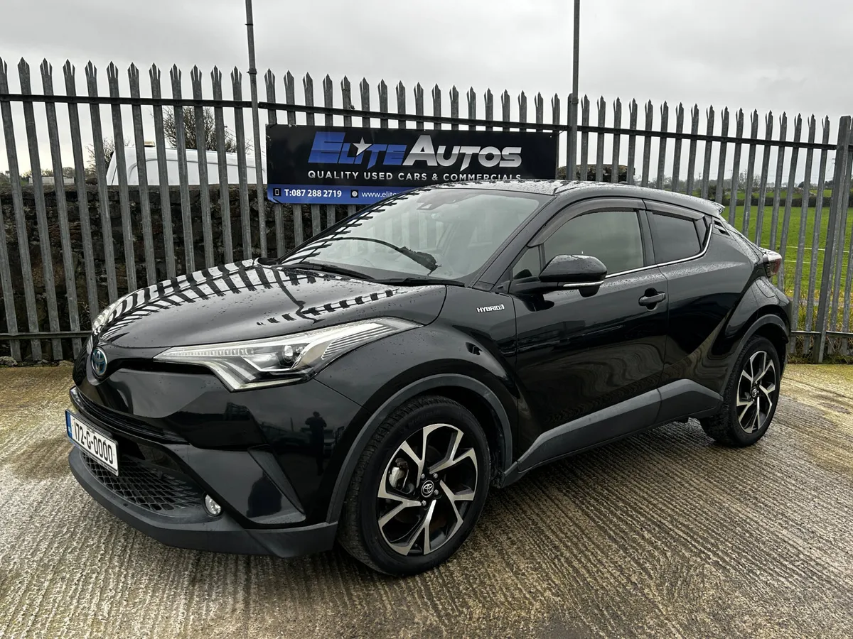 Toyota CH-R Luna Hybrid 2017 - Image 2