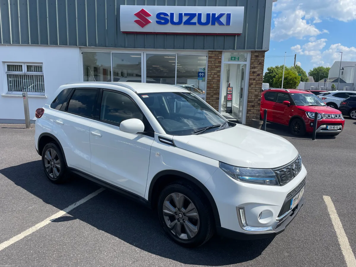 Suzuki Vitara 1.4 SZ4 Hybrid - Image 2