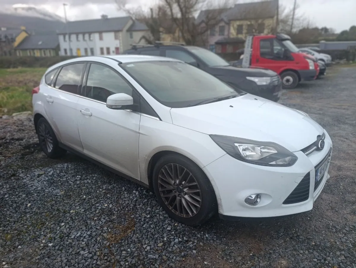 Ford Focus 2014 - Image 4