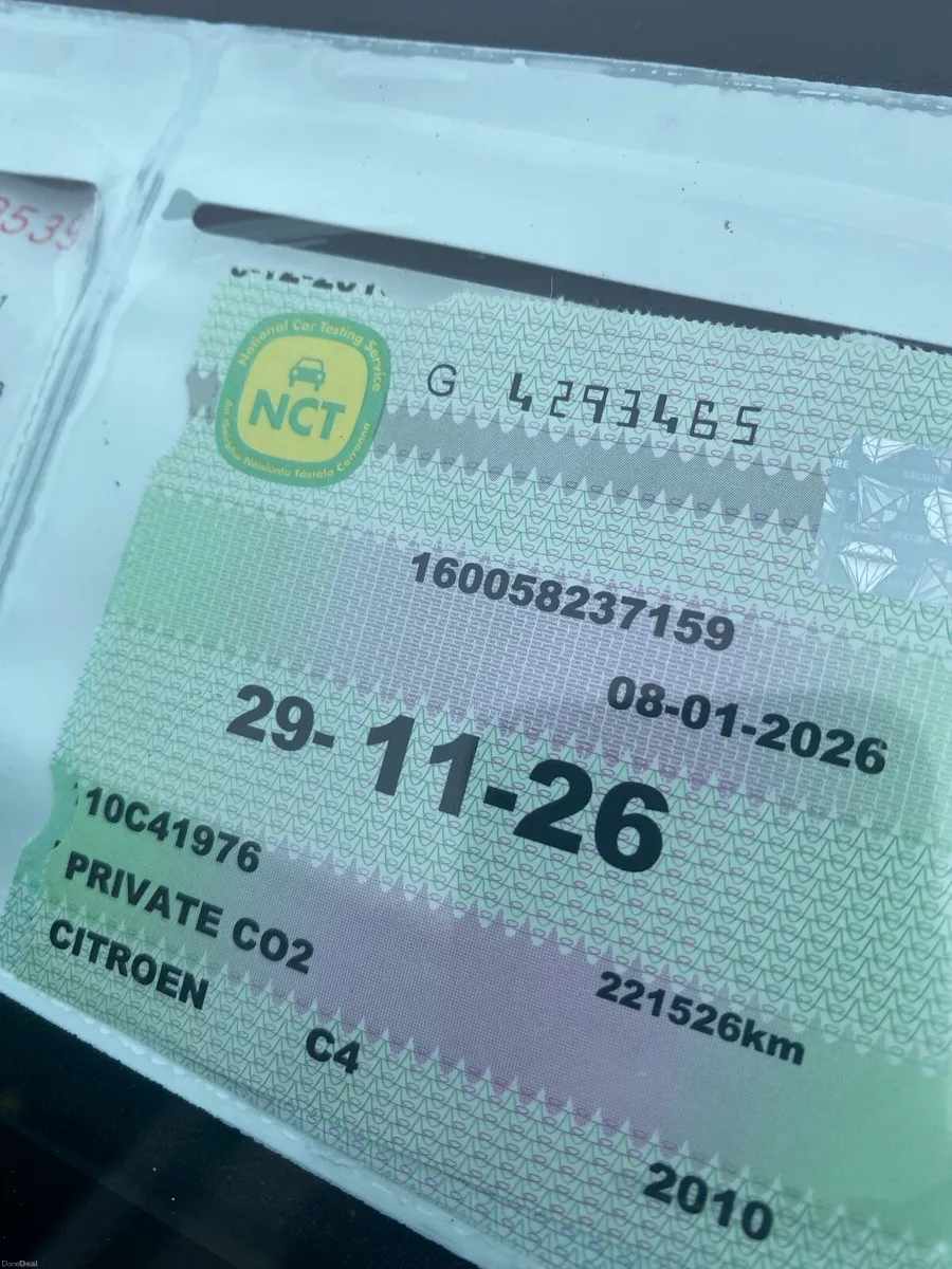 Citroen c4 hatchback 7 seater - Image 1