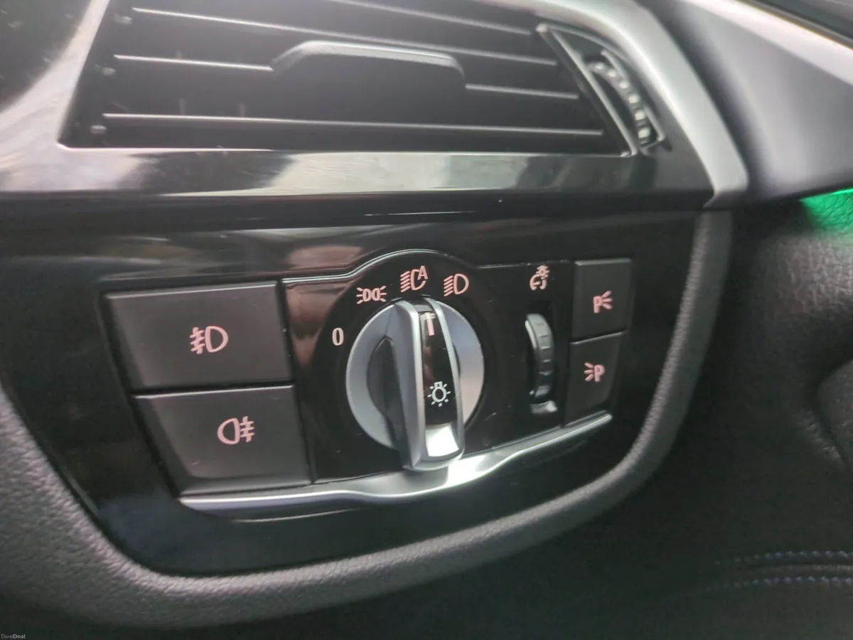 2017 BMW 530e Msport *LONG NCT* - Image 4