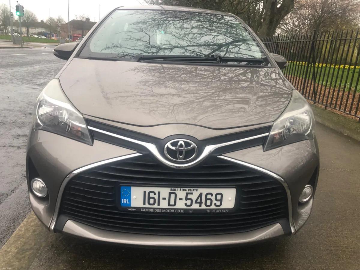 2016 TOYOTA YARIS 5DR only 33000kms - Image 4