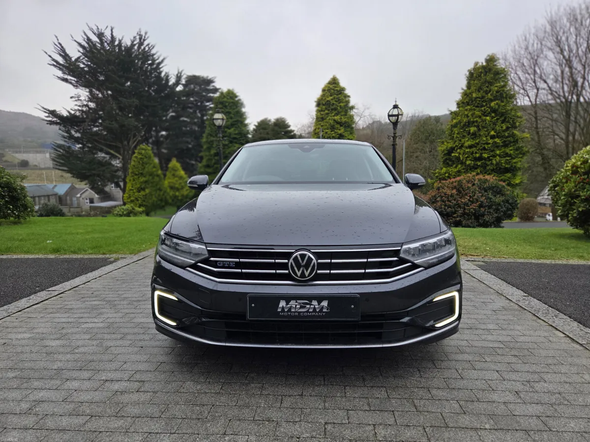 2021 Volkswagen Passat GTE 1.4 TSI Hybrid Automati - Image 2