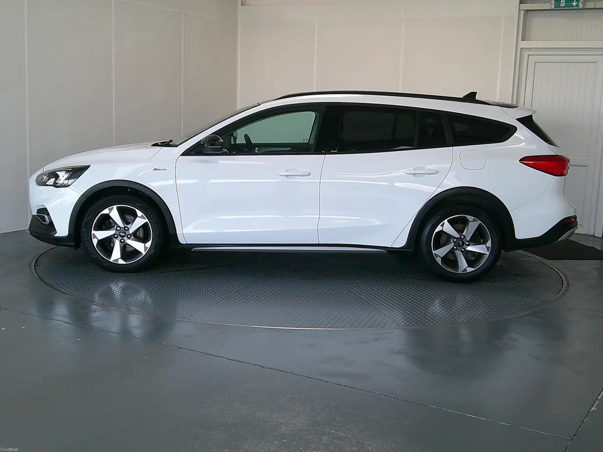 Ford Focus 2020 - Image 4