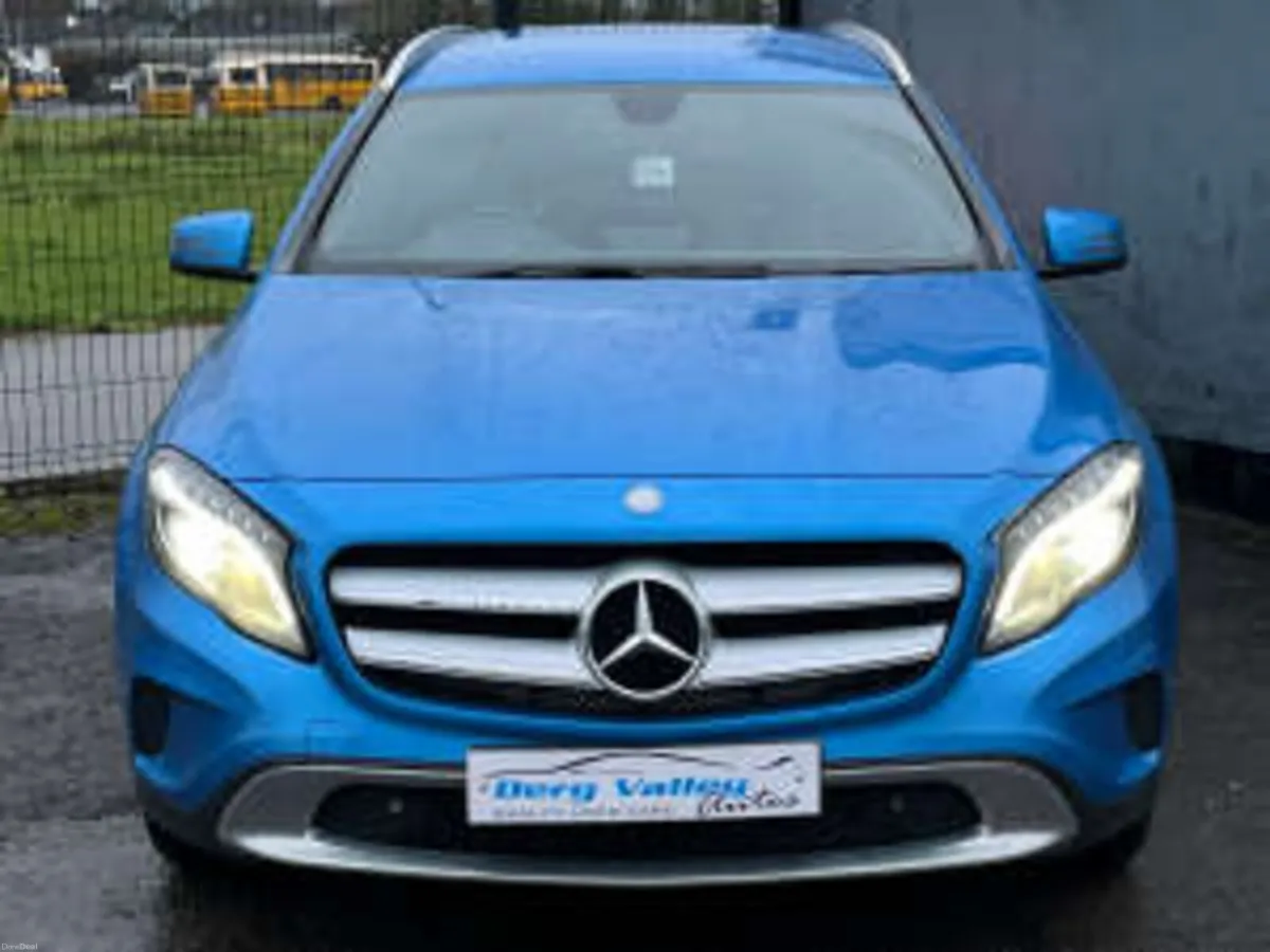 MERCEDES-BENZ GLA 2.1 GLA 200 Sport Premium - Image 2