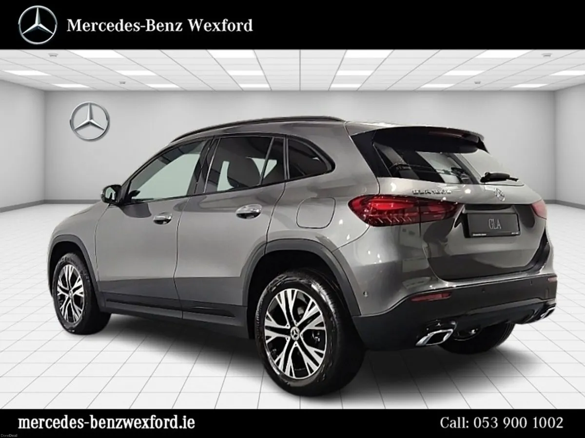 Mercedes-Benz GLA 180D Progressive Plus with Night - Image 3