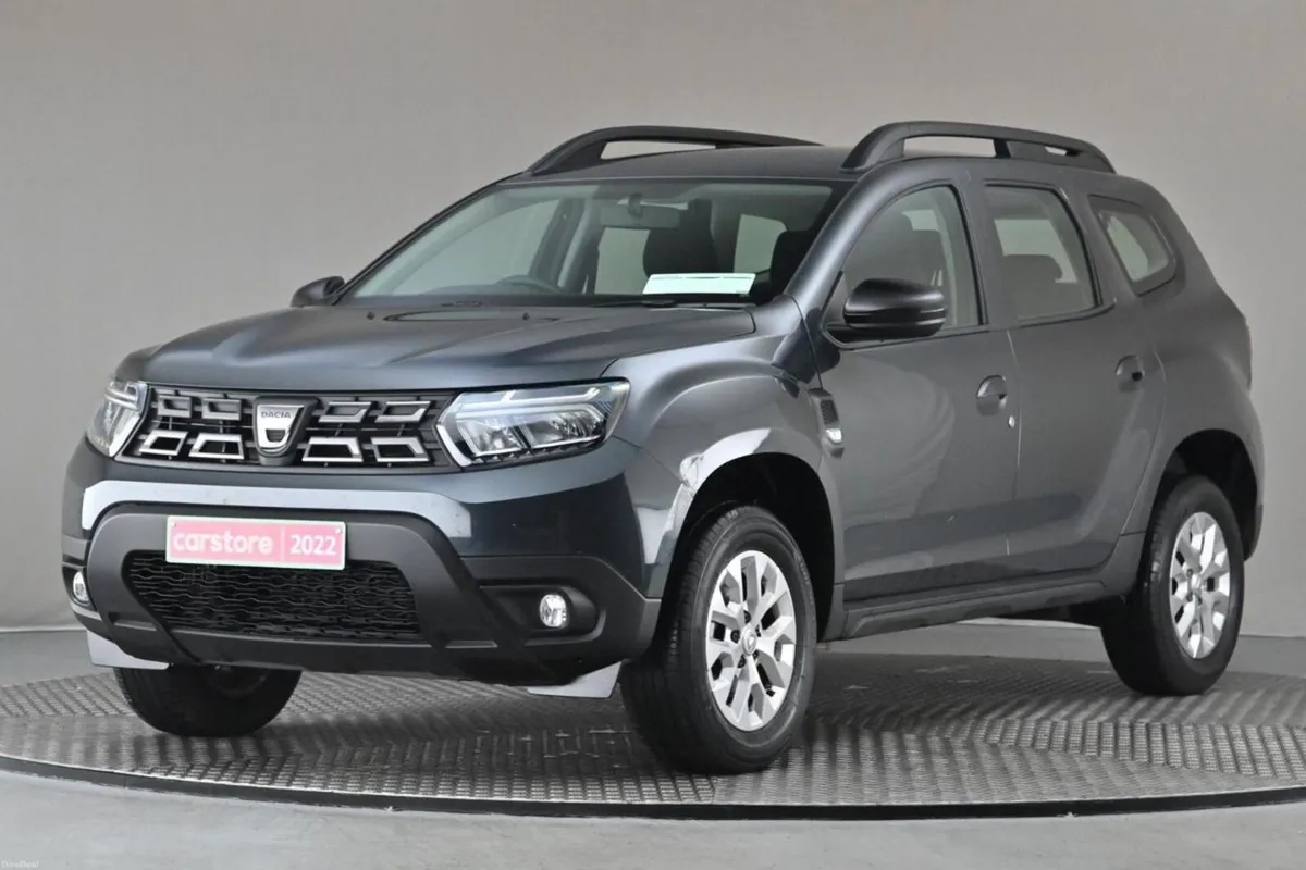 Dacia Duster 1.5 DCI BLUE COMFORT 4X2 115BHP  **RE - Image 3