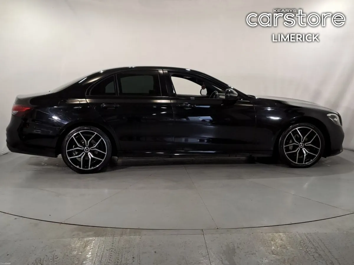 Mercedes-Benz E-Class E 300 D 4MATIC Avantgarde - Image 2